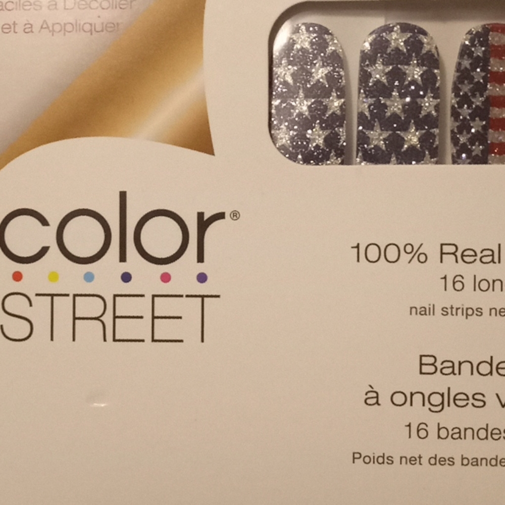 Colorstreet